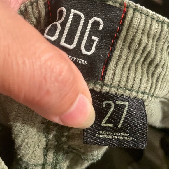 BDG Urban Outfitters high rise mom cord pants in forest green size 27 - Picture 8 of 11